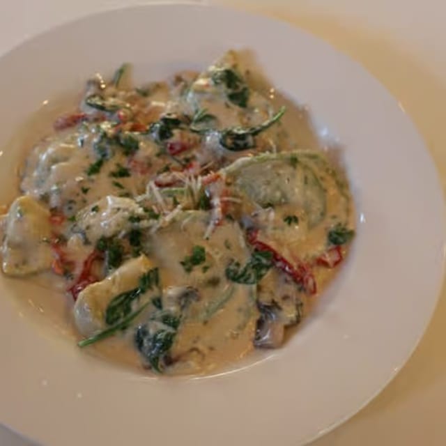 Spinach Florentine Ravioli.